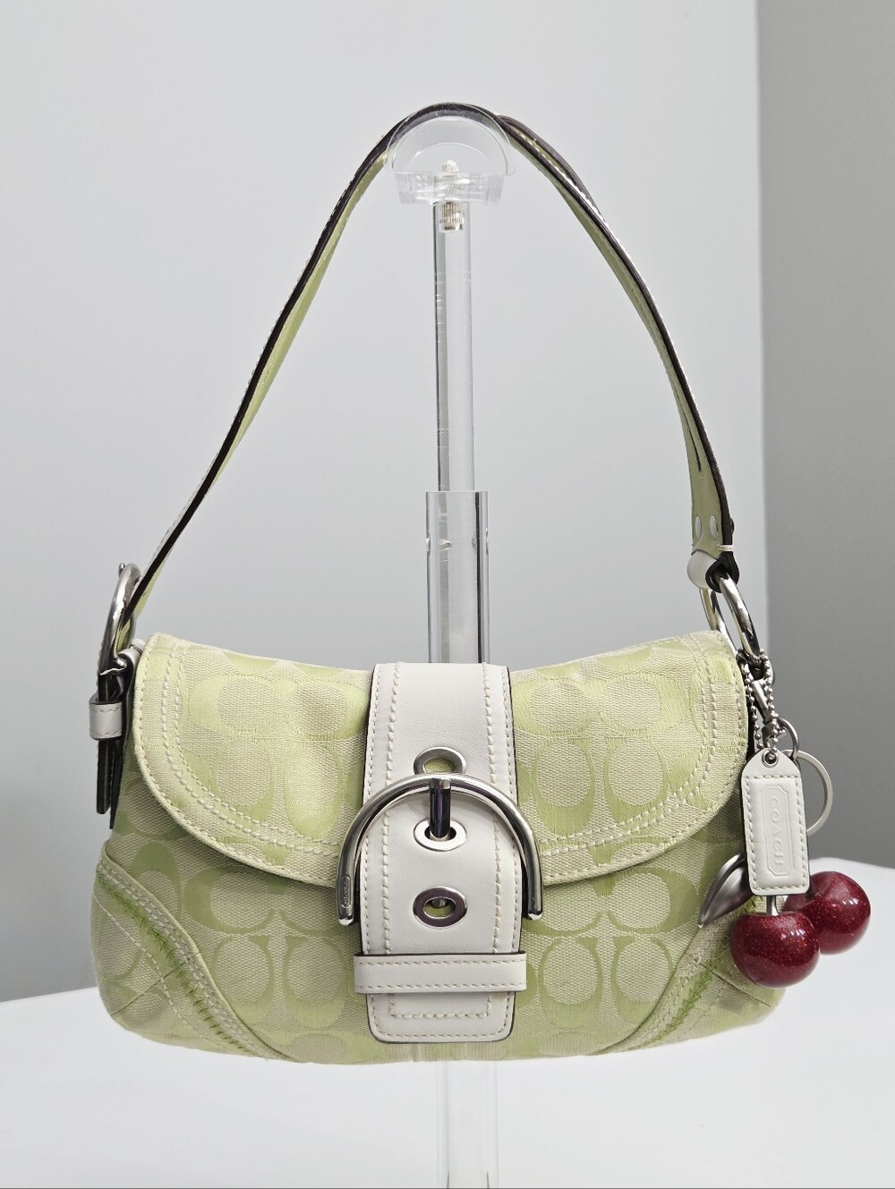 EXCELLENT VINTAGE Y2K COACH SOHO SIGNATURE FLAP HOBO … - Gem